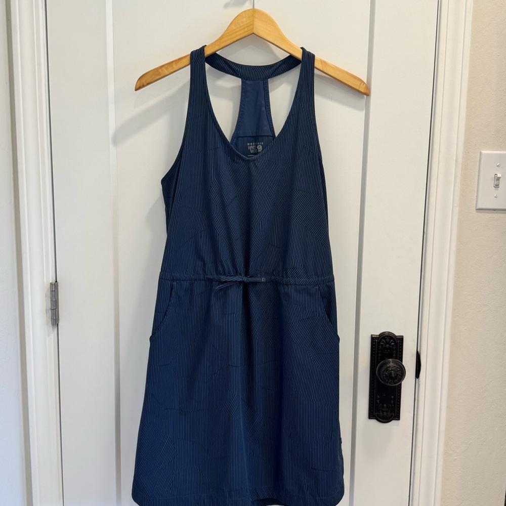 Mountain Hardwear Rallay Racerback Navy Striped Lightweight Dress with Pockets S